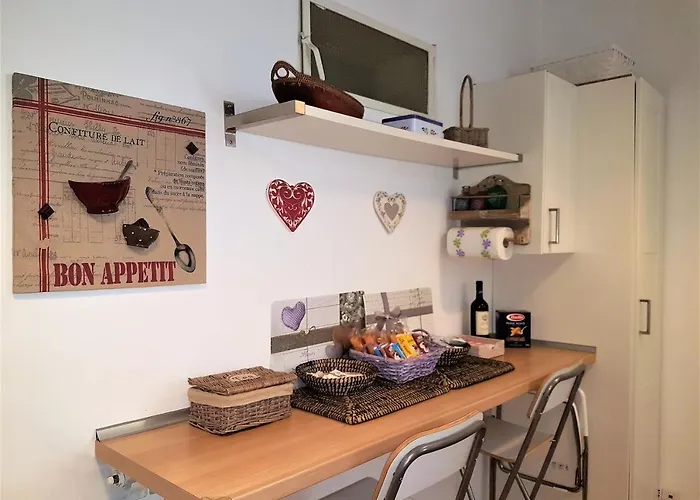 Il Salotto Di Via Giulia